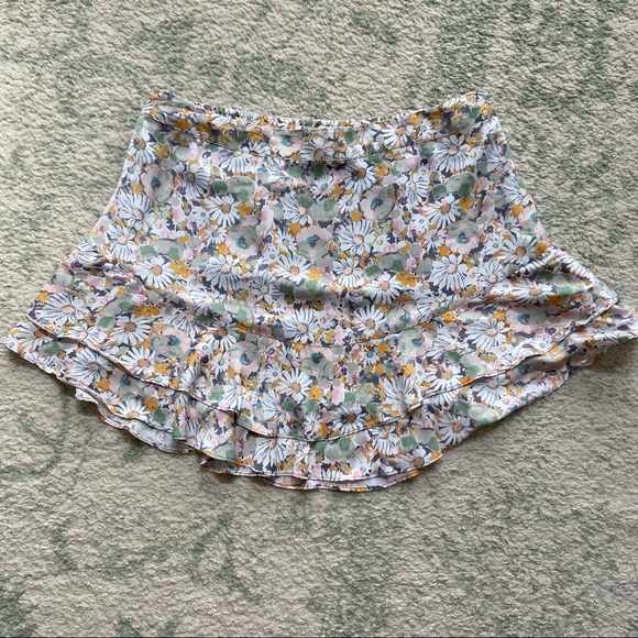 LC Lauren Conrad Daisy Floral Print Ruffle Mini Skirt Y2K Size XXL - Picture 5 of 8